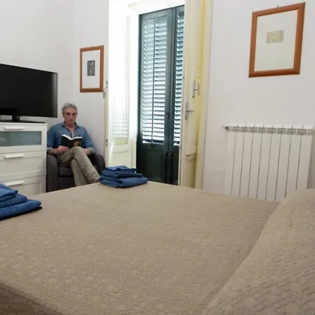 Casa Del Contrabbasso * Παλέρμο